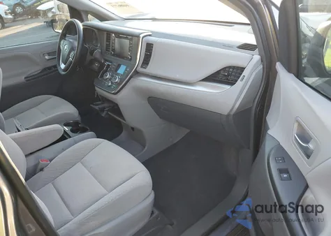 2018 Toyota Sienna Le 8 Passenger из США, поврежденный, VIN 5TDKZ3DC4JS965544